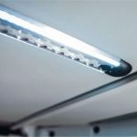 Airlineschiene-mit-LED-Beleuchtung-halbrund-1